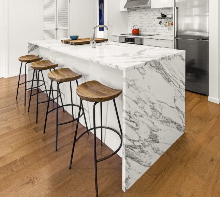 Calacatta Marble: Definition, Price, and Comparison